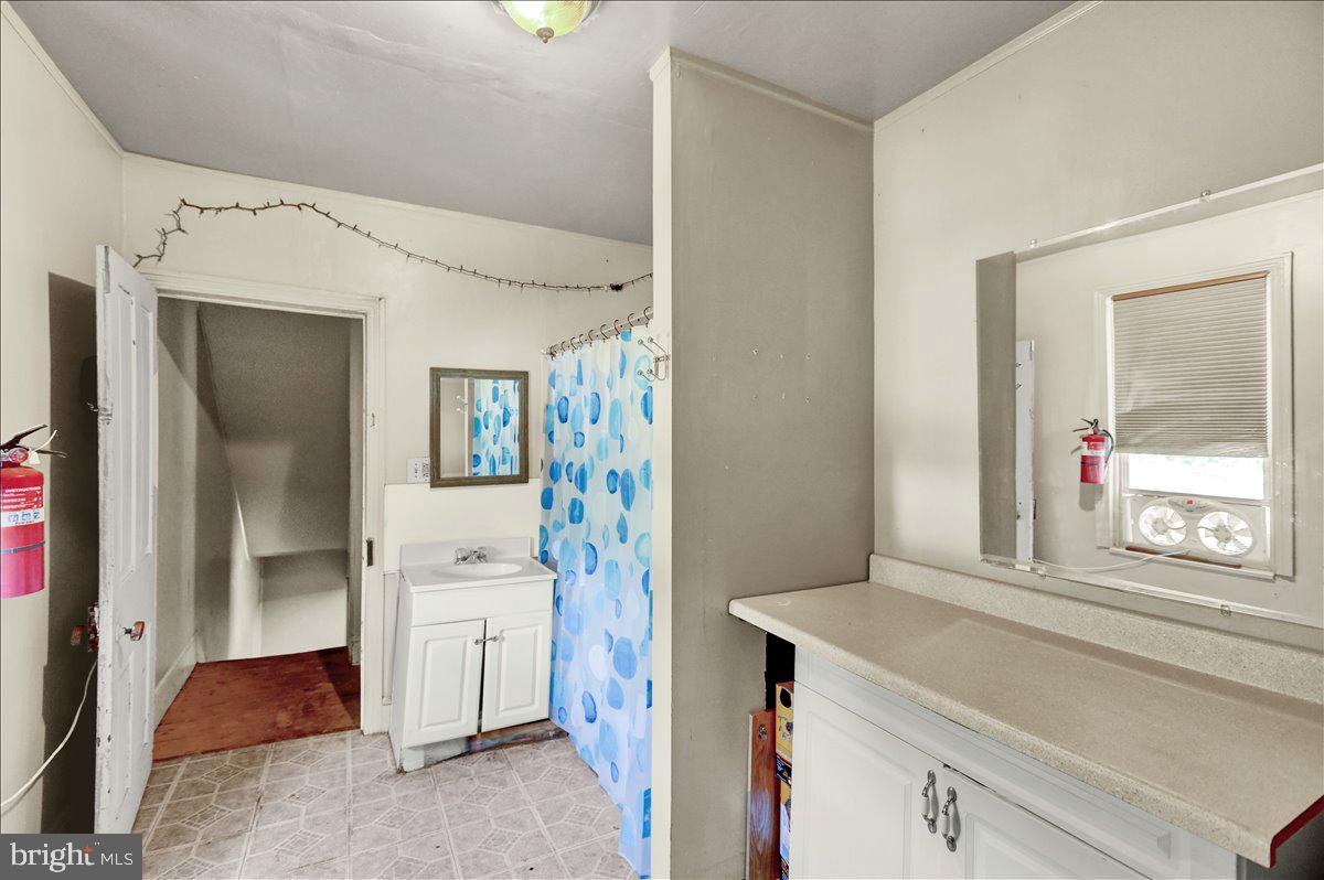 1634 Moselem Spring Road Hamburg, PA 19526 - Photo 17 of 21