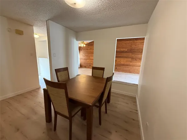 $1,800 | 1527 Sharon Drive, Cedar Hill, TX 75104