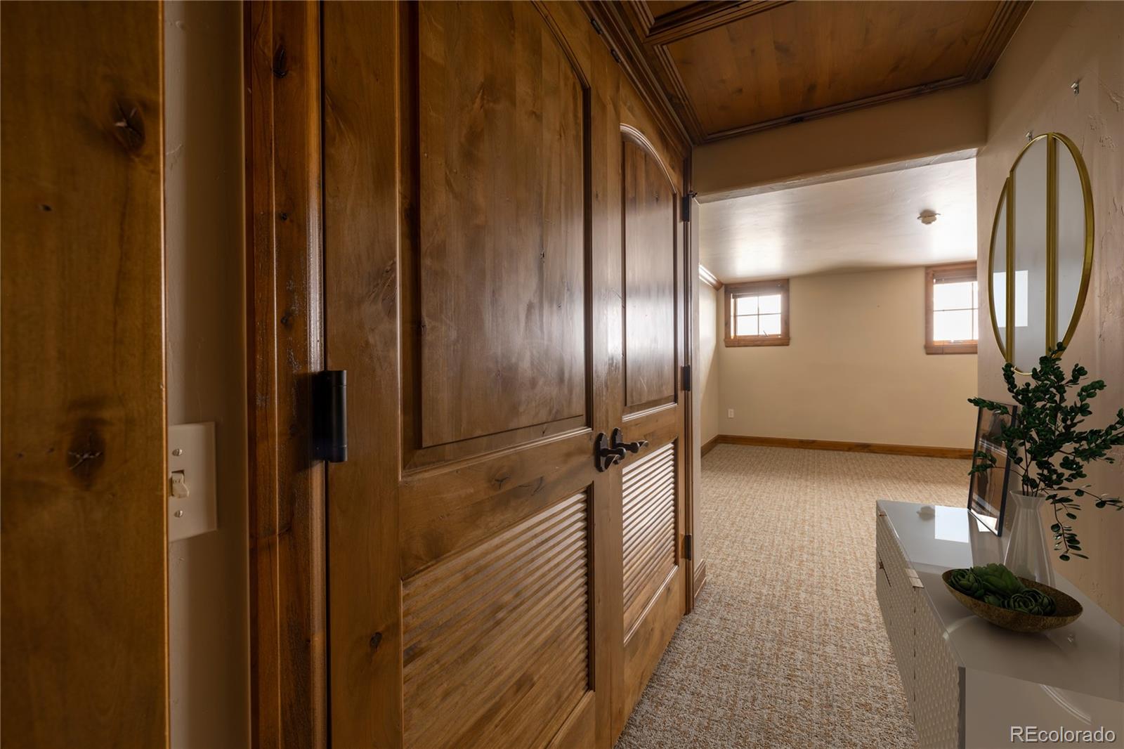 16 Vail Road, Unit 401 Vail, CO 81657 - Photo 23 of 35 a view of gallery with wooden floor