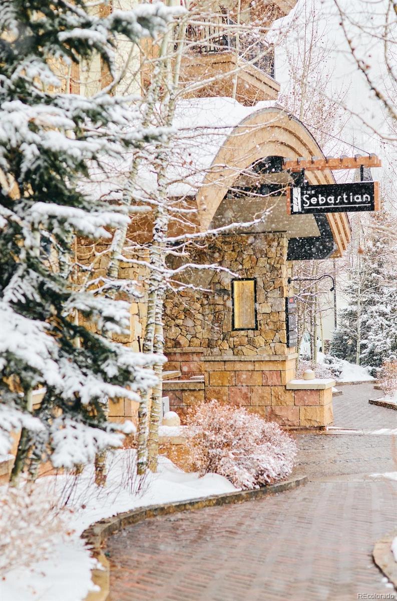 16 Vail Road, Unit 401 Vail, CO 81657 - Photo 5 of 35