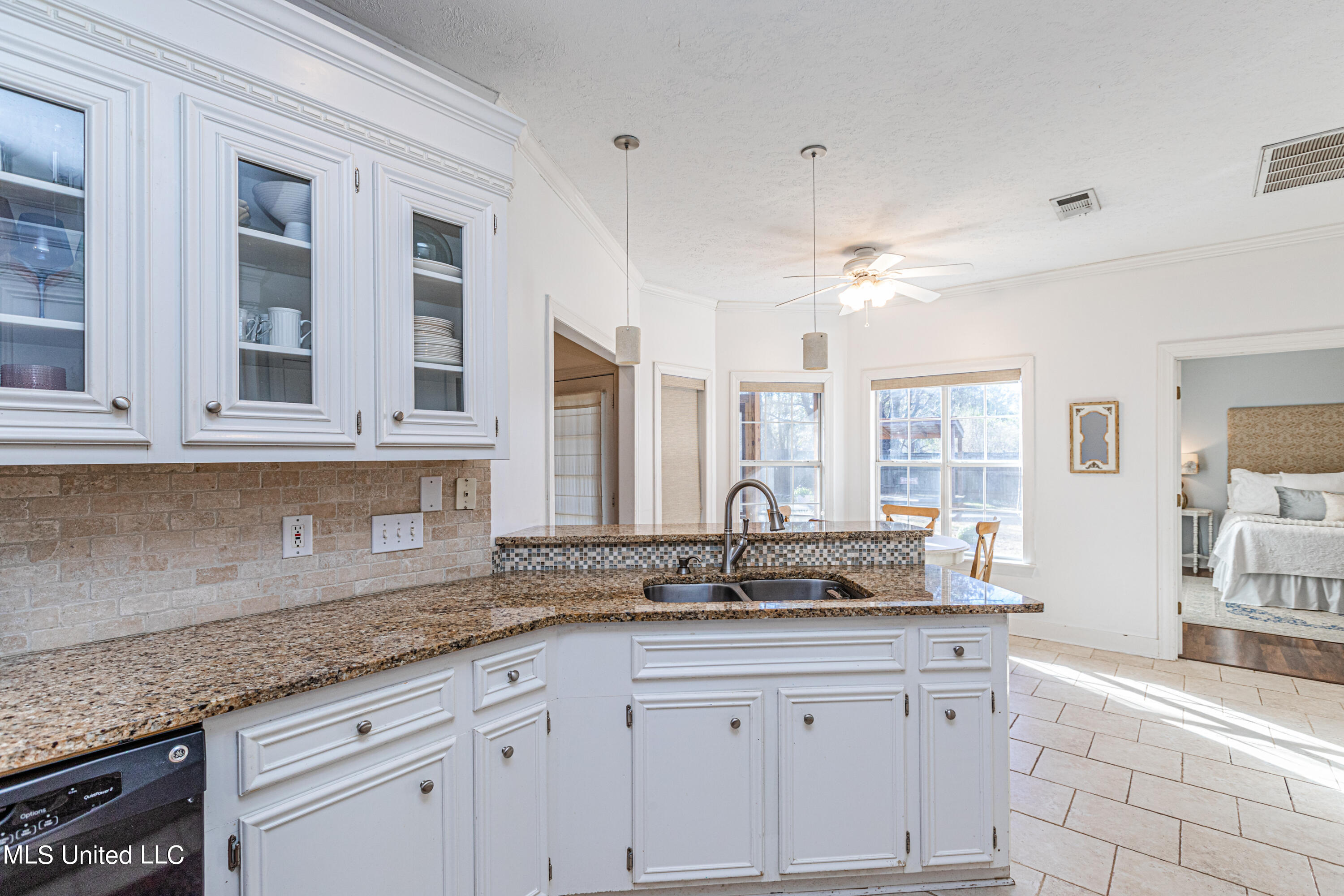 700 Spring Hill Drive Madison, MS 39110 - Photo 13 of 39 926A7688