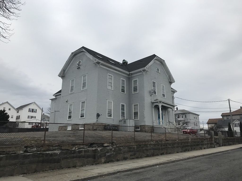 a view of a large white building