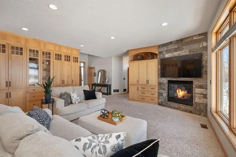 $699,900 | 19125 Harmony Avenue, Rogers, MN 55374