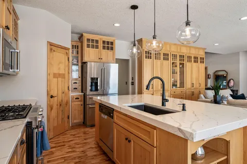 $699,900 | 19125 Harmony Avenue, Rogers, MN 55374