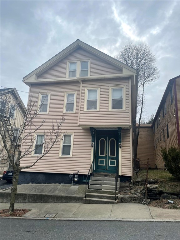 52 Calais Street Providence, RI 02908 - Photo 1 of 50