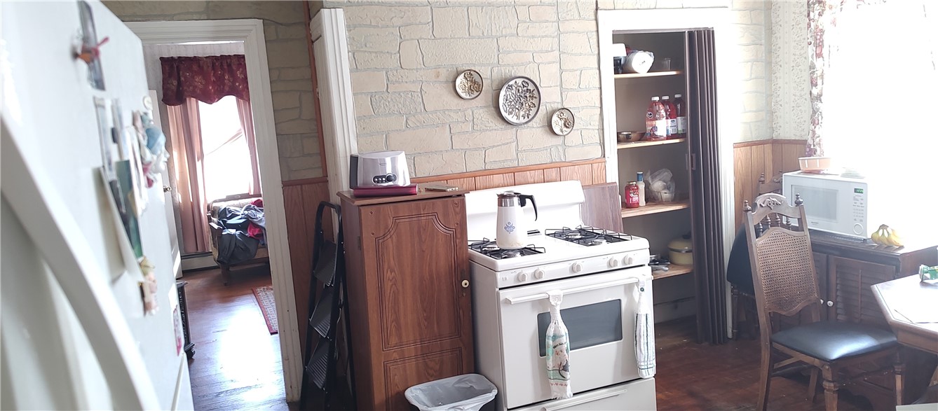 52 Calais Street Providence, RI 02908 - Photo 16 of 50