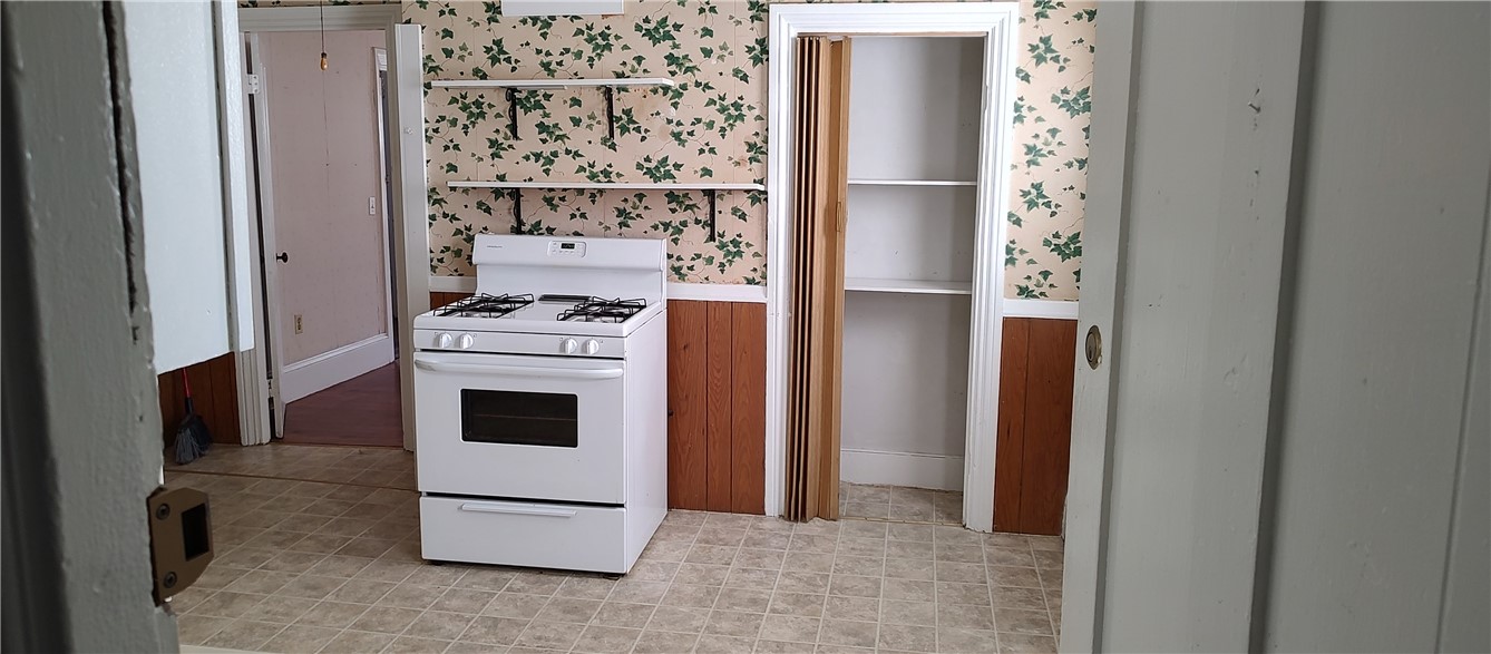 52 Calais Street Providence, RI 02908 - Photo 29 of 50