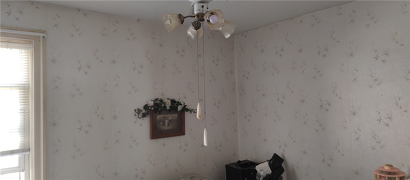 52 Calais Street Providence, RI 02908 - Photo 10 of 50