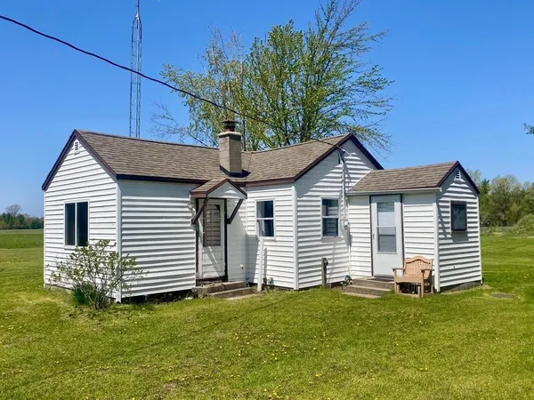 $90,000 | 8918 Highway 64, Pound, WI 54161