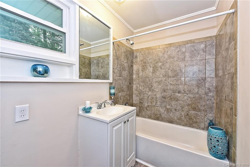 640 Manhasset Road Charlotte, NC 28209 - Photo 17 of 24