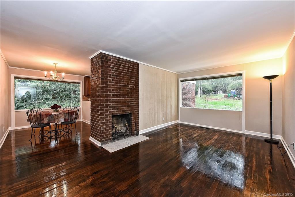 640 Manhasset Road Charlotte, NC 28209 - Photo 4 of 24