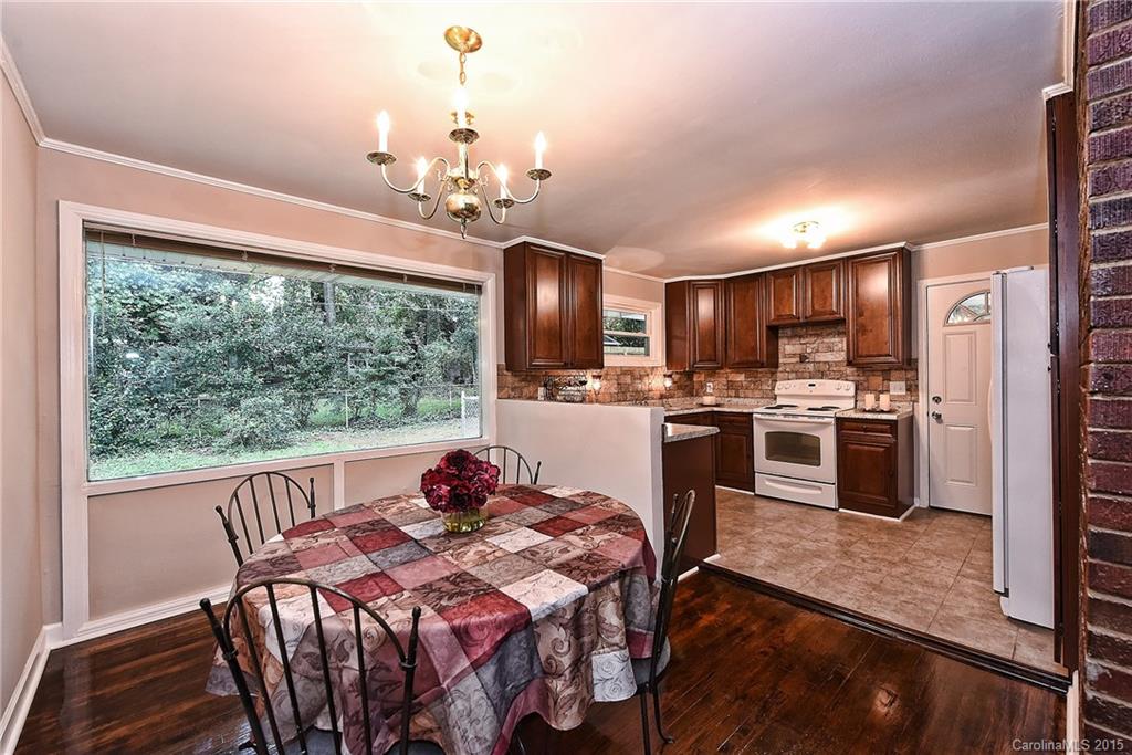 640 Manhasset Road Charlotte, NC 28209 - Photo 7 of 24