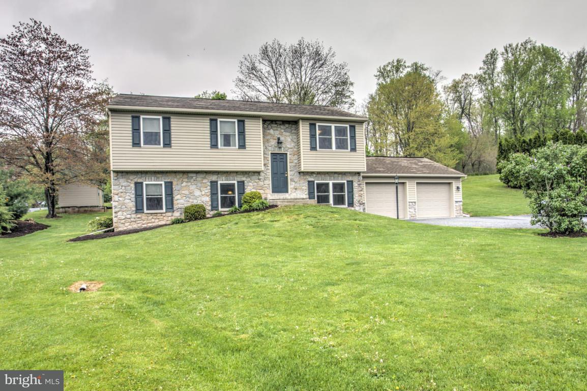 2414 North Penryn Road Manheim, PA 17545 - Photo 1 of 35 Gallery Image 1