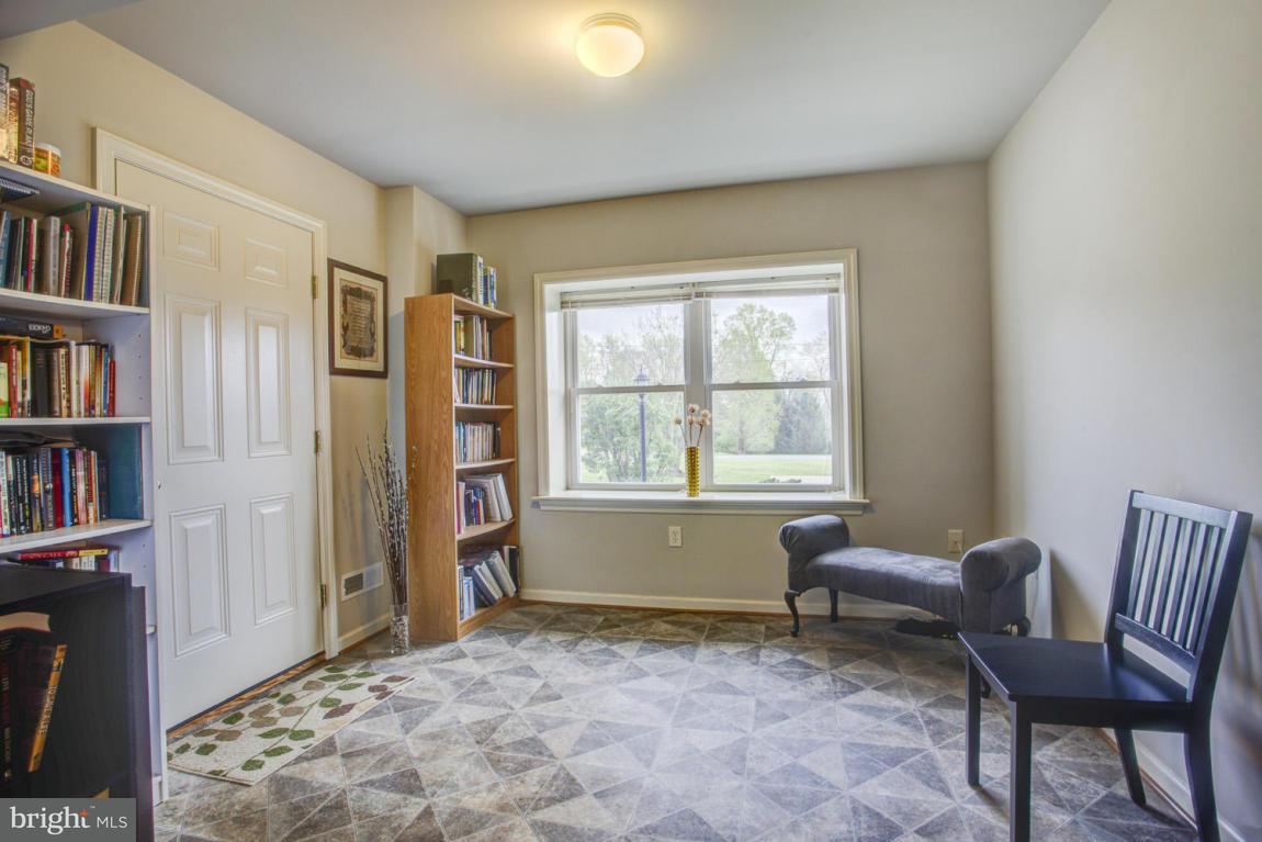 2414 North Penryn Road Manheim, PA 17545 - Photo 18 of 35 Gallery Image 18