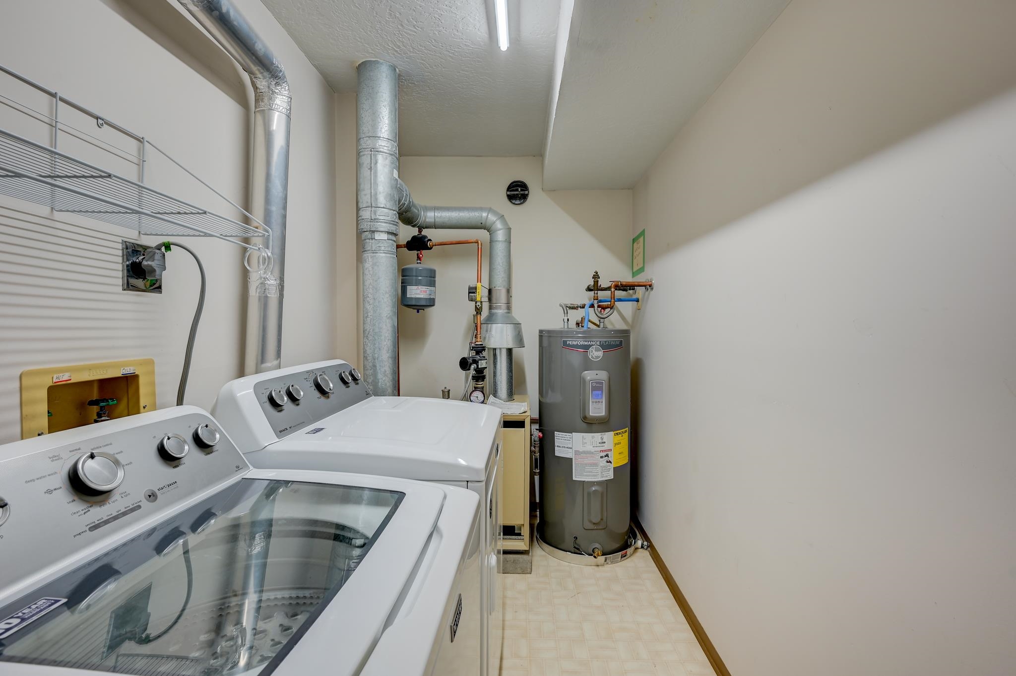 19 Saco Street, Unit 60 Conway, NH 03813 - Photo 28 of 32