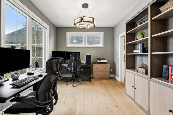 $1,699,500 | 7100 Highland Court, Eden Prairie, MN 55346