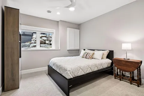 $1,699,500 | 7100 Highland Court, Eden Prairie, MN 55346