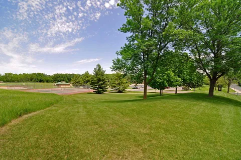 $1,699,500 | 7100 Highland Court, Eden Prairie, MN 55346