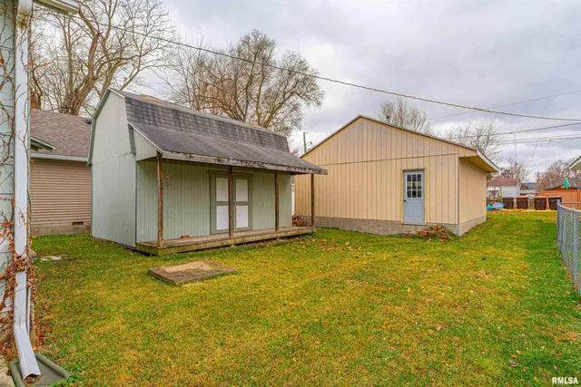 $57,900 | 315 North Sherman Street, Lincoln, IL 62656