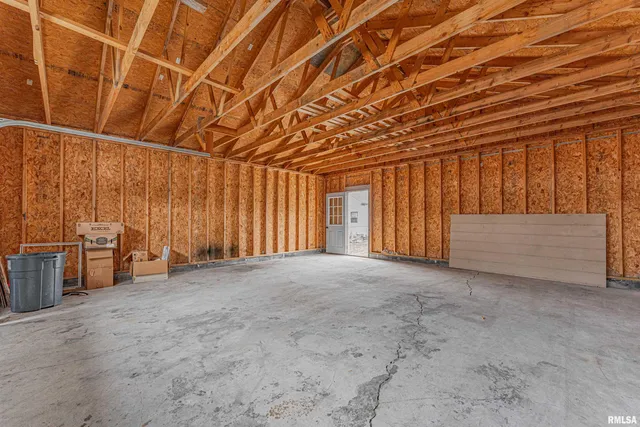 $57,900 | 315 North Sherman Street, Lincoln, IL 62656