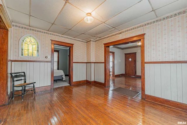 $52,900 | 315 North Sherman Street, Lincoln, IL 62656