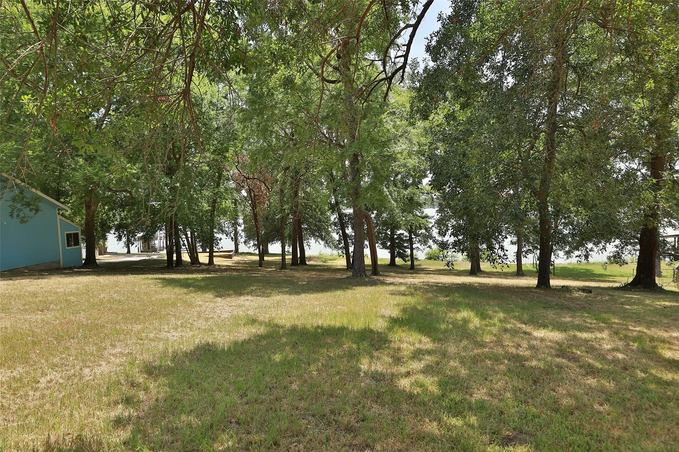 1262 Sportsman Drive Trinity, TX 75862 - Photo 3 of 21