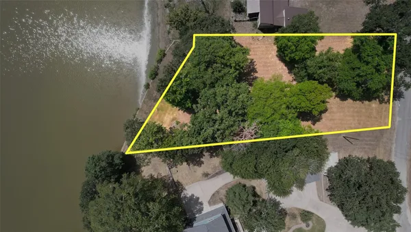 $80,000 | 1262 Sportsman Drive, Trinity, TX 75862