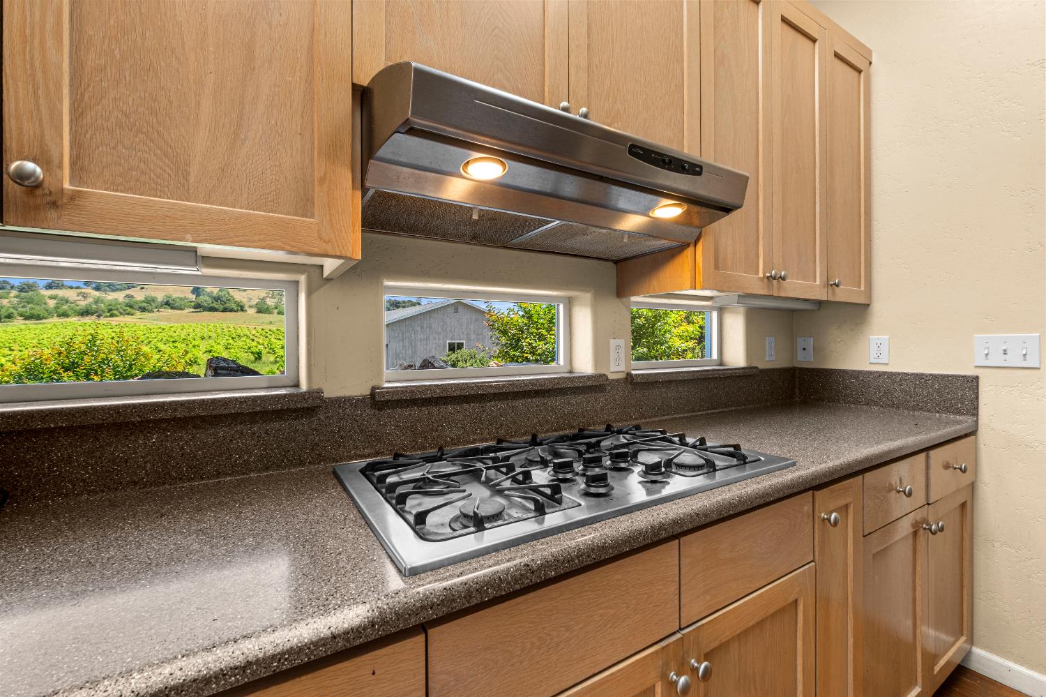 12200 Shenandoah Road Plymouth, CA 95669 - Photo 6 of 41