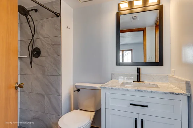 $230,000 | 17960 Royal Oak Court, Unit 2S, Tinley Park, IL 60477