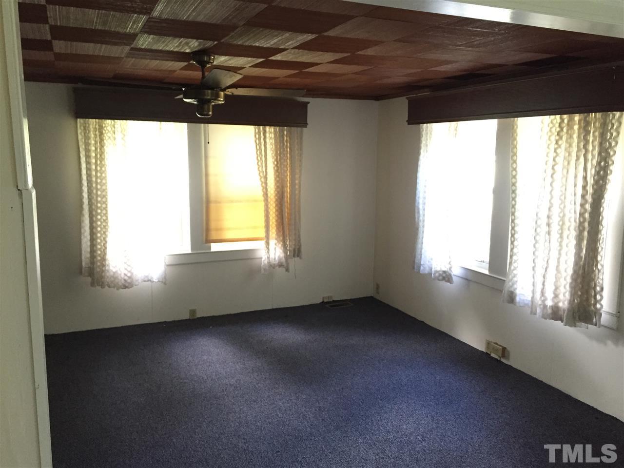 3006 Cheek Road Durham, NC 27704 - Photo 7 of 8