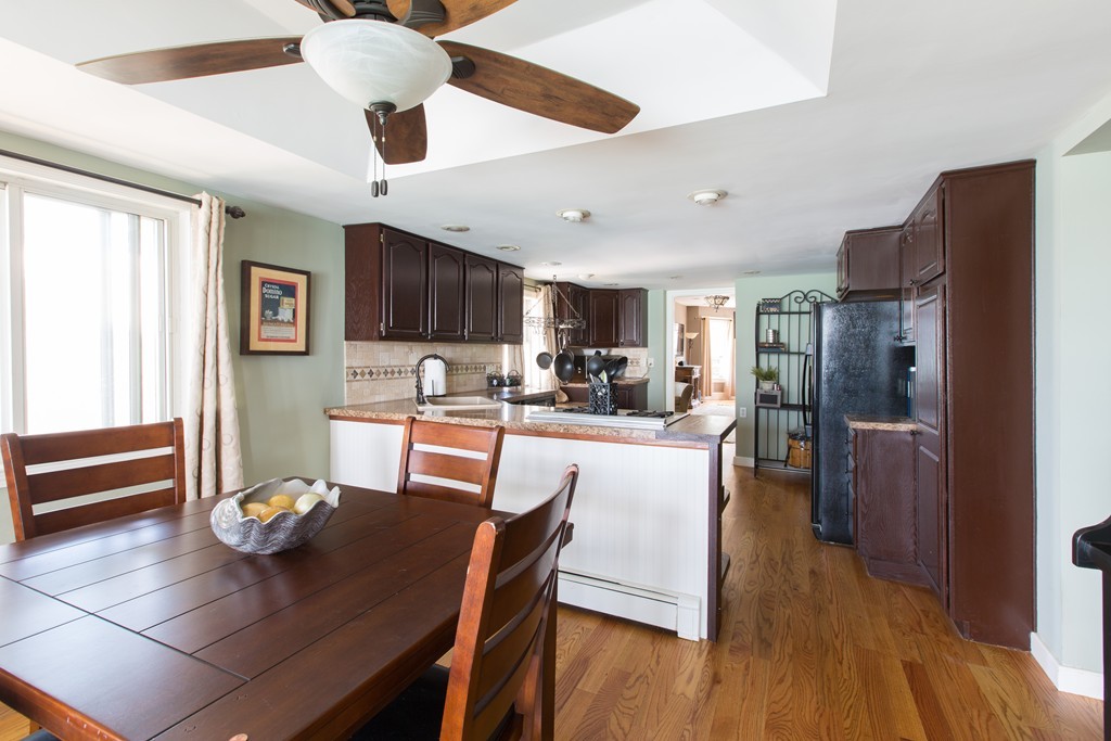 33 Court Road Winthrop, MA 02152 - Photo 8 of 28 Gallery Image 8