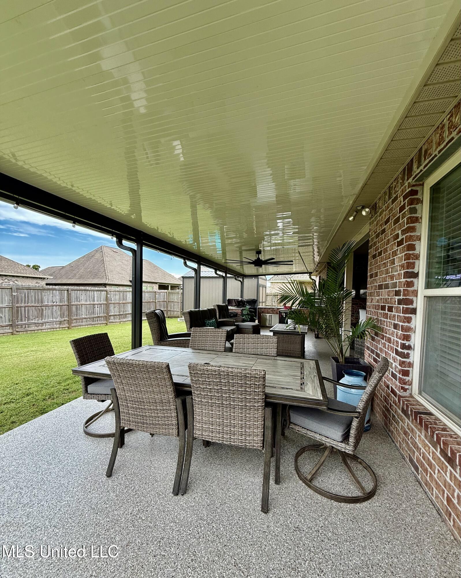 13312 Hilliard Street D'Iberville, MS 39540 - Photo 26 of 37 IMG_1134