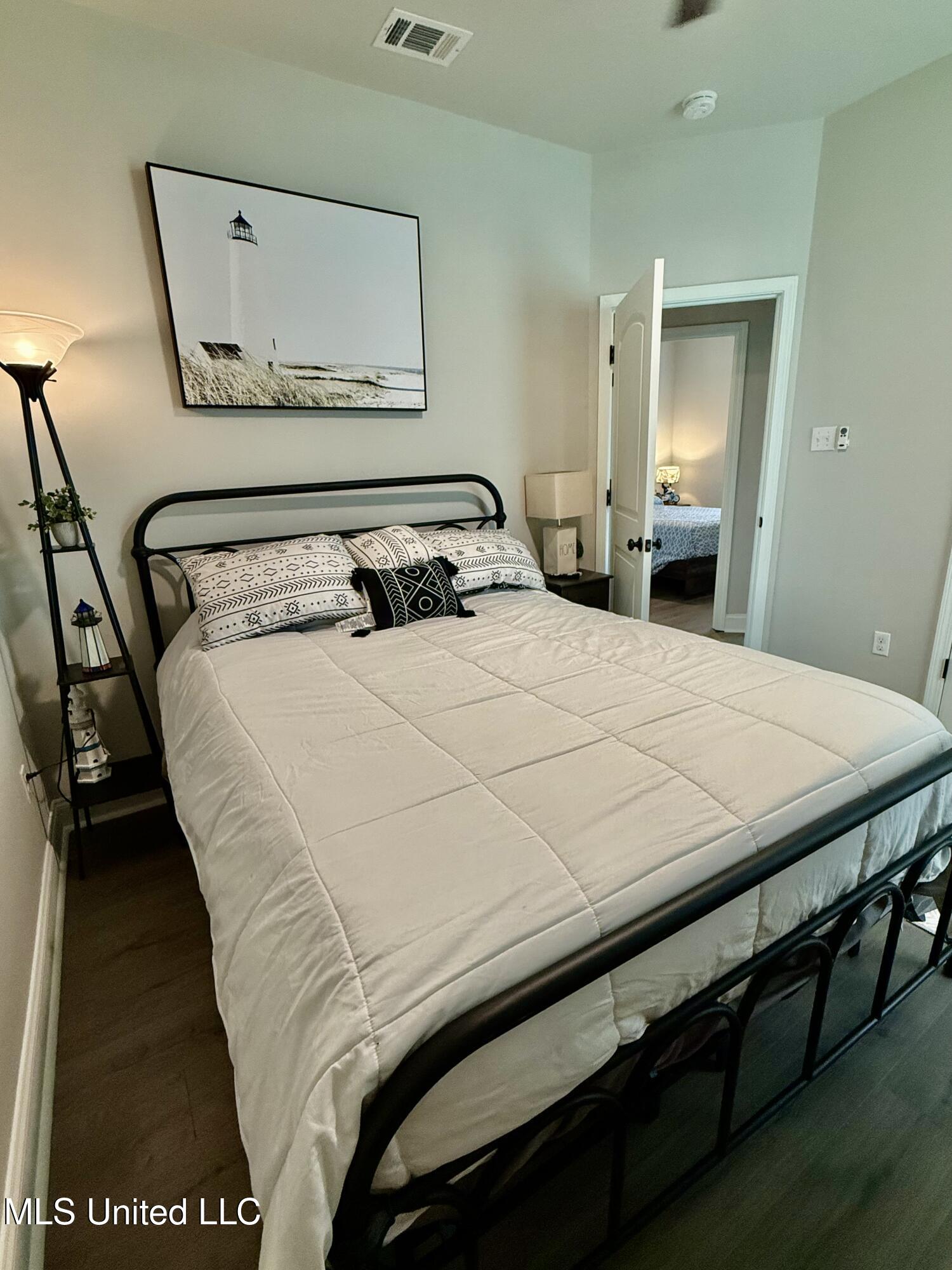 13312 Hilliard Street D'Iberville, MS 39540 - Photo 35 of 37 IMG_1103