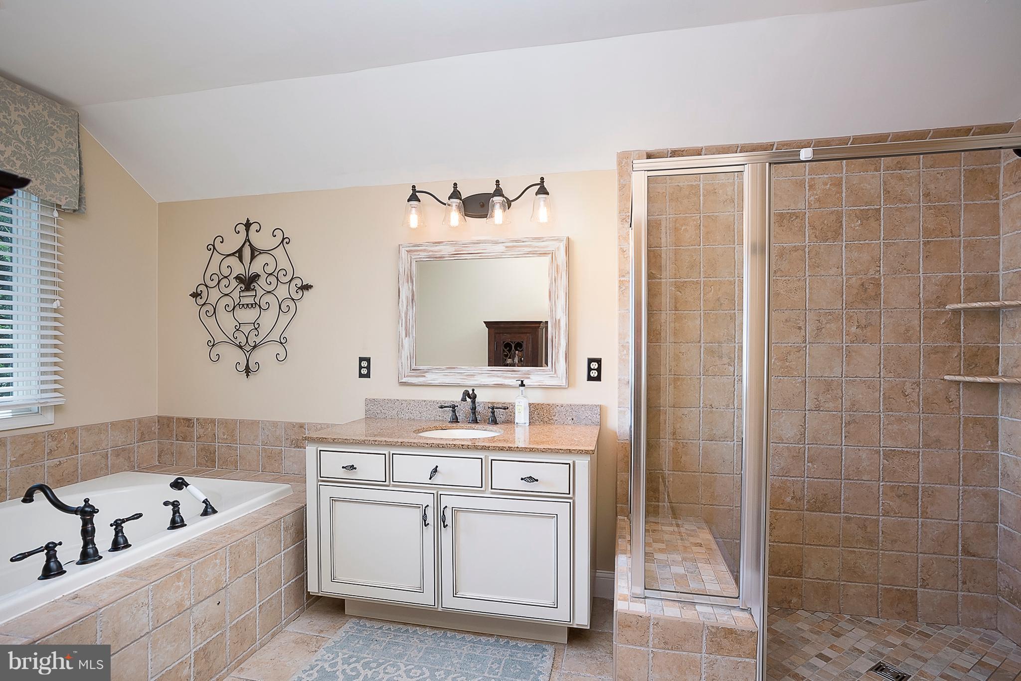 2849 Thornbrook Road Ellicott City, MD 21042 - Photo 16 of 30 Bath (Master)
