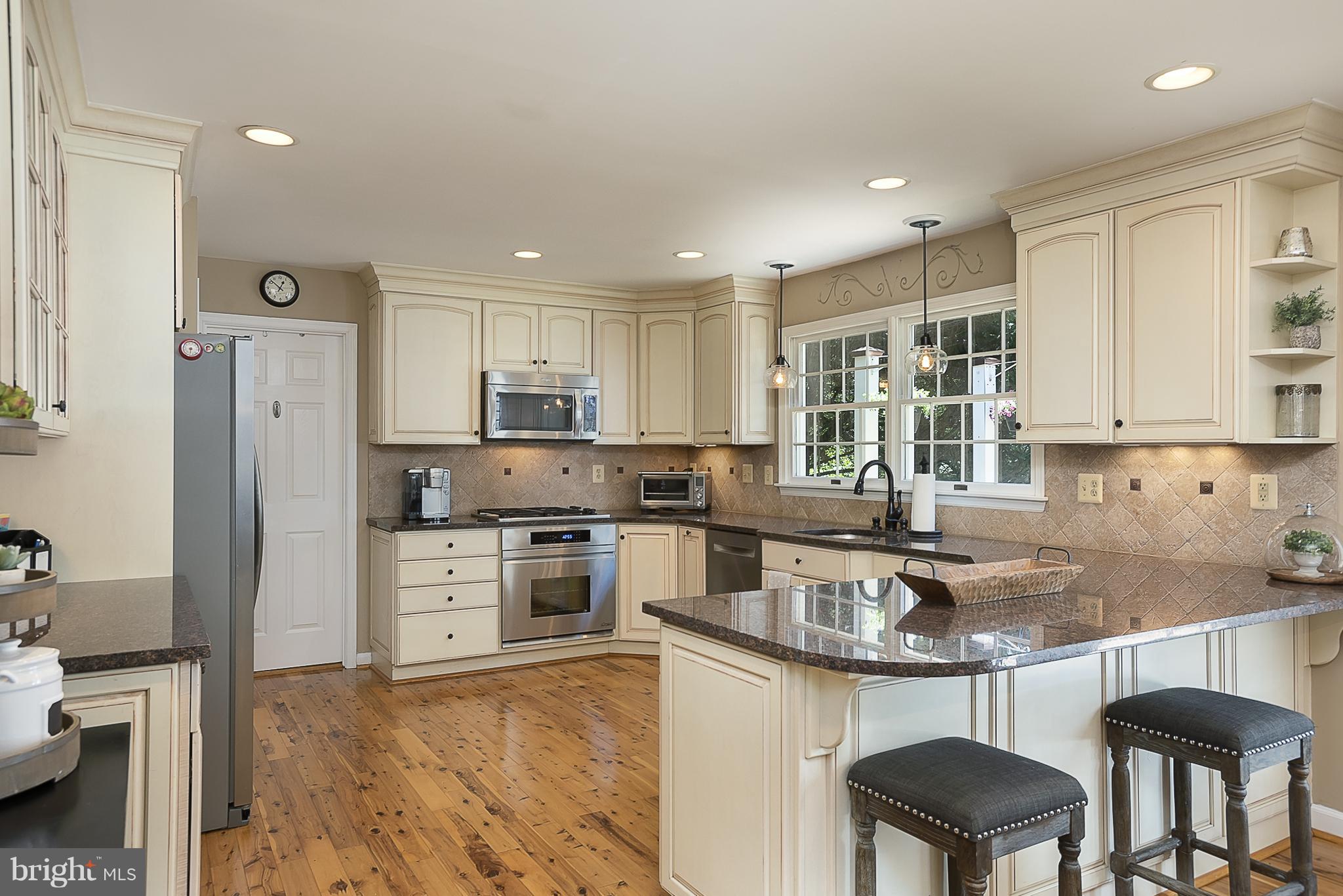 2849 Thornbrook Road Ellicott City, MD 21042 - Photo 8 of 30 Kitchen