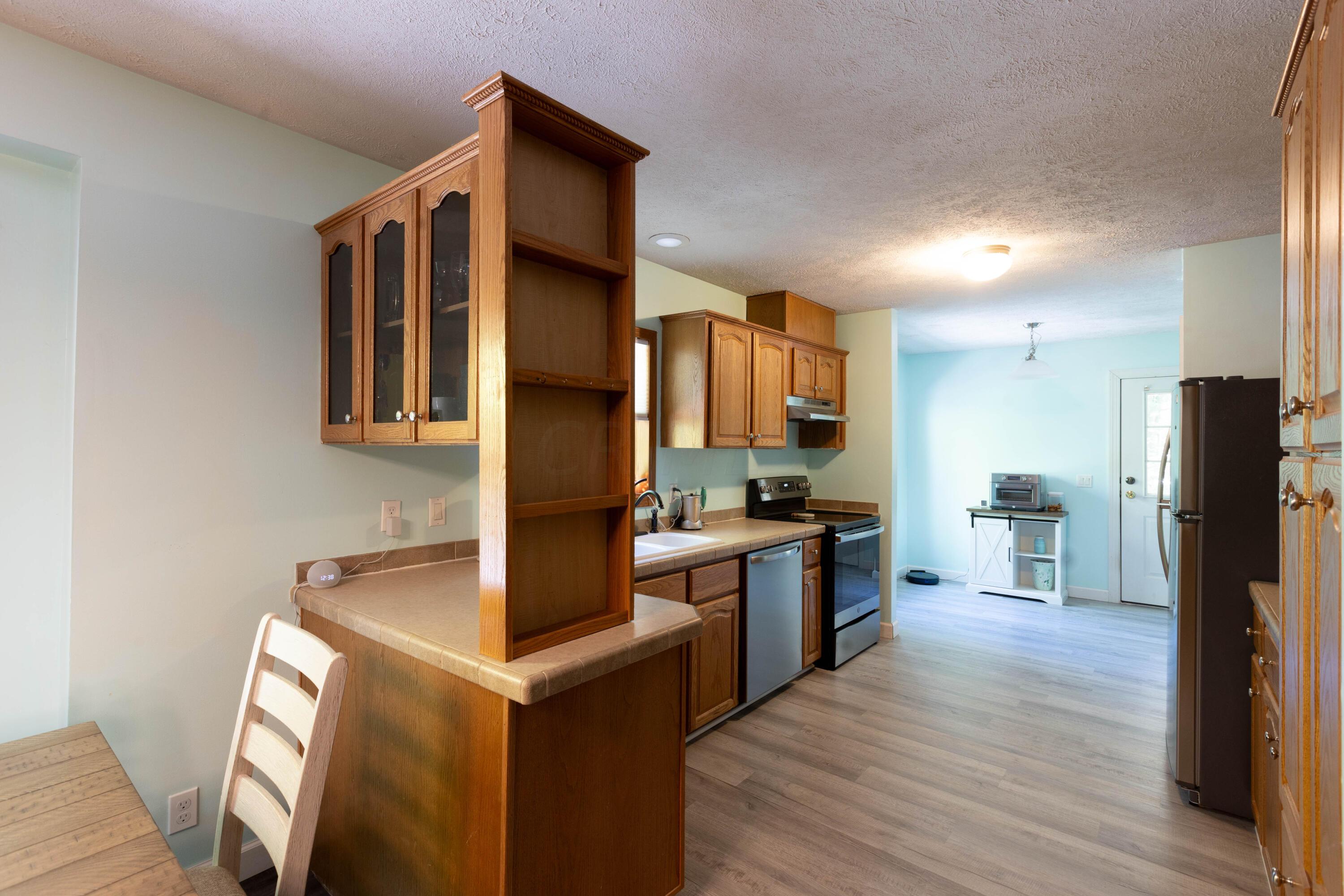 491 Limerick Road Jackson, OH 45640 - Photo 8 of 17 8. Kitchen_