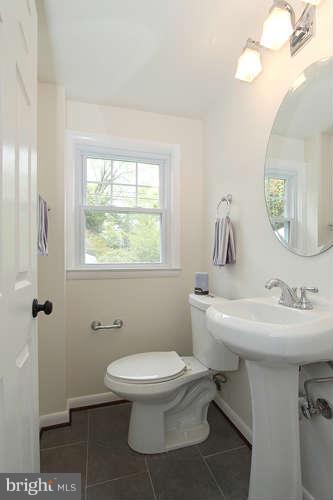 603 Shelley Road Towson, MD 21286 - Photo 23 of 30 Bath