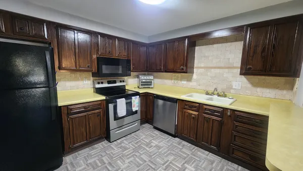 $138,500 | 1360 Kimberly Ridge Road, Unit 111, Bettendorf, IA 52722