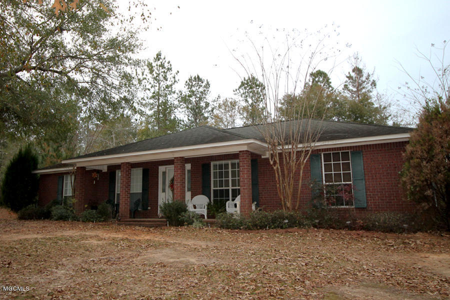 1112 Cooks Corner Road Lucedale, MS 39452 - Photo 2 of 4 angle