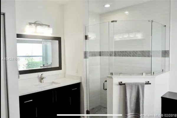 $5,900 | 5 Lake Eden Drive, Boynton Beach, FL 33435