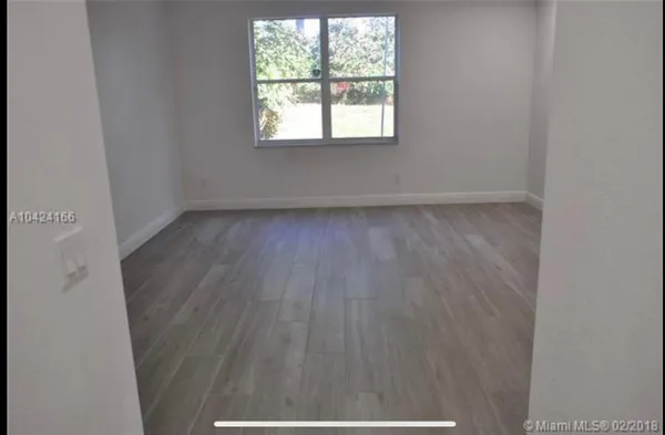 $5,900 | 5 Lake Eden Drive, Boynton Beach, FL 33435