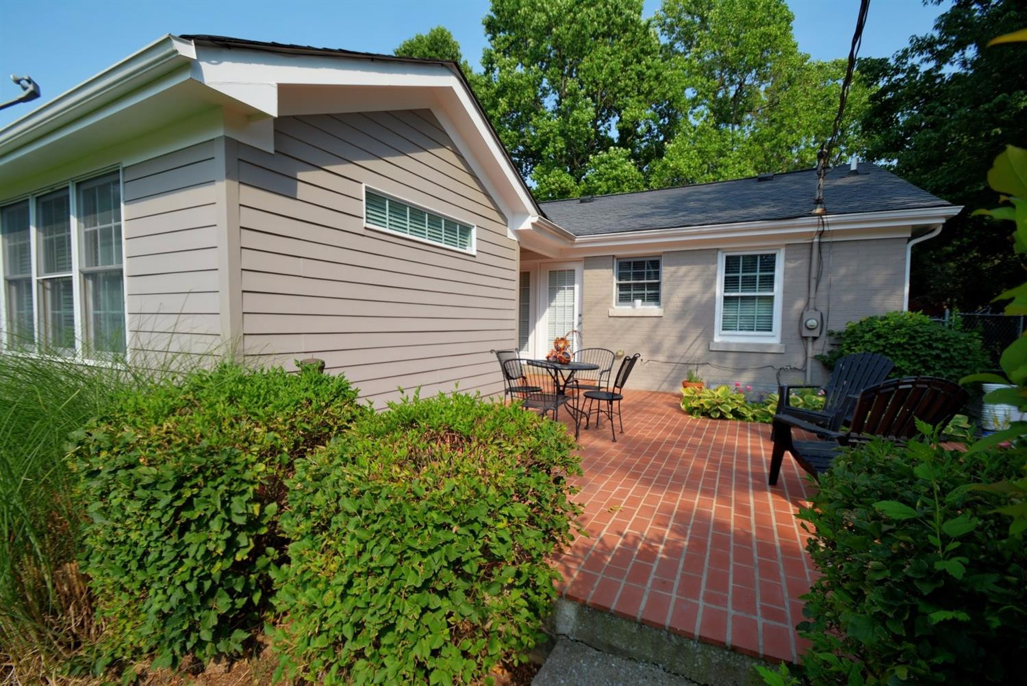 429 Culpepper Road Lexington, KY 40502 - Photo 34 of 37 Patio without hot tub.