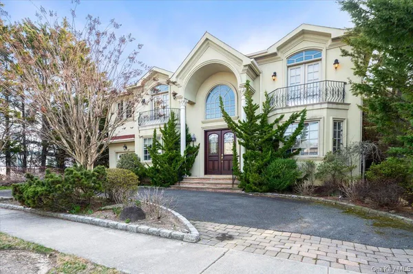 $2,950,000 | 70 Lewis Avenue, Atlantic Beach, NY 11509