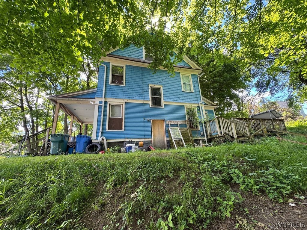 225 Flint Street Rochester, NY 14608 - Photo 3 of 14