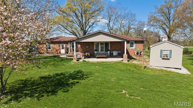 $519,000 | 21510 Keyesport Road, Keyesport, IL 62253