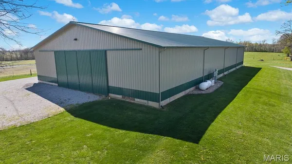 $499,900 | 21510 Keyesport Road, Keyesport, IL 62253
