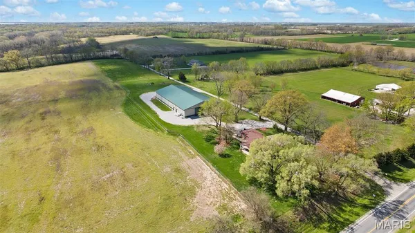 $499,900 | 21510 Keyesport Road, Keyesport, IL 62253