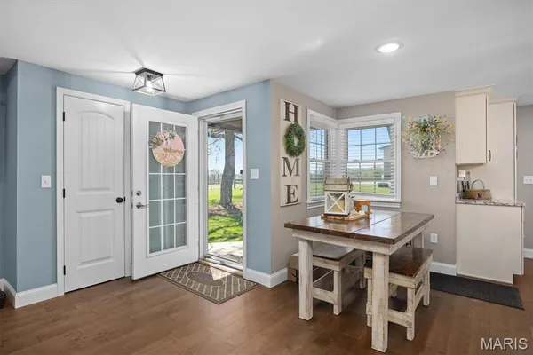 $499,900 | 21510 Keyesport Road, Keyesport, IL 62253