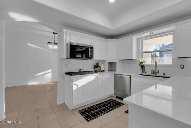 $495,000 | 4236 Loma Taurina Drive, El Paso, TX 79934