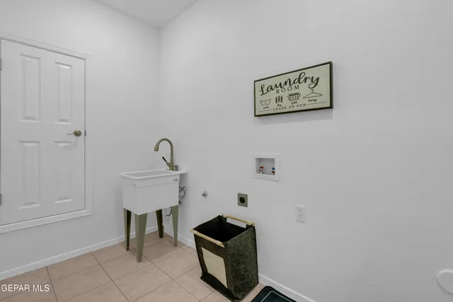 $495,000 | 4236 Loma Taurina Drive, El Paso, TX 79934